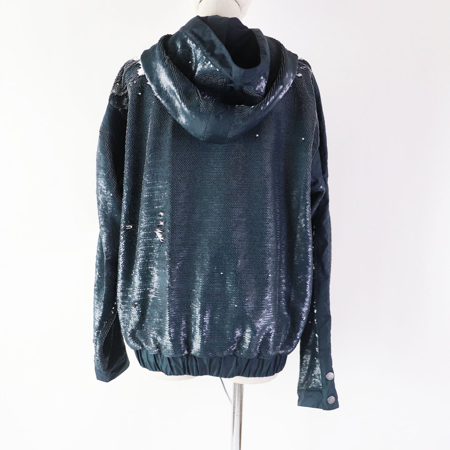 CHANEL No color jacket P52914 Outer: 80% polyester, Outer: 15% rayon, Outer: 5% polyurethane, Lining: 96% cotton, Lining: 4% polyurethane, Other: 100% nylon Blue green type Women 40