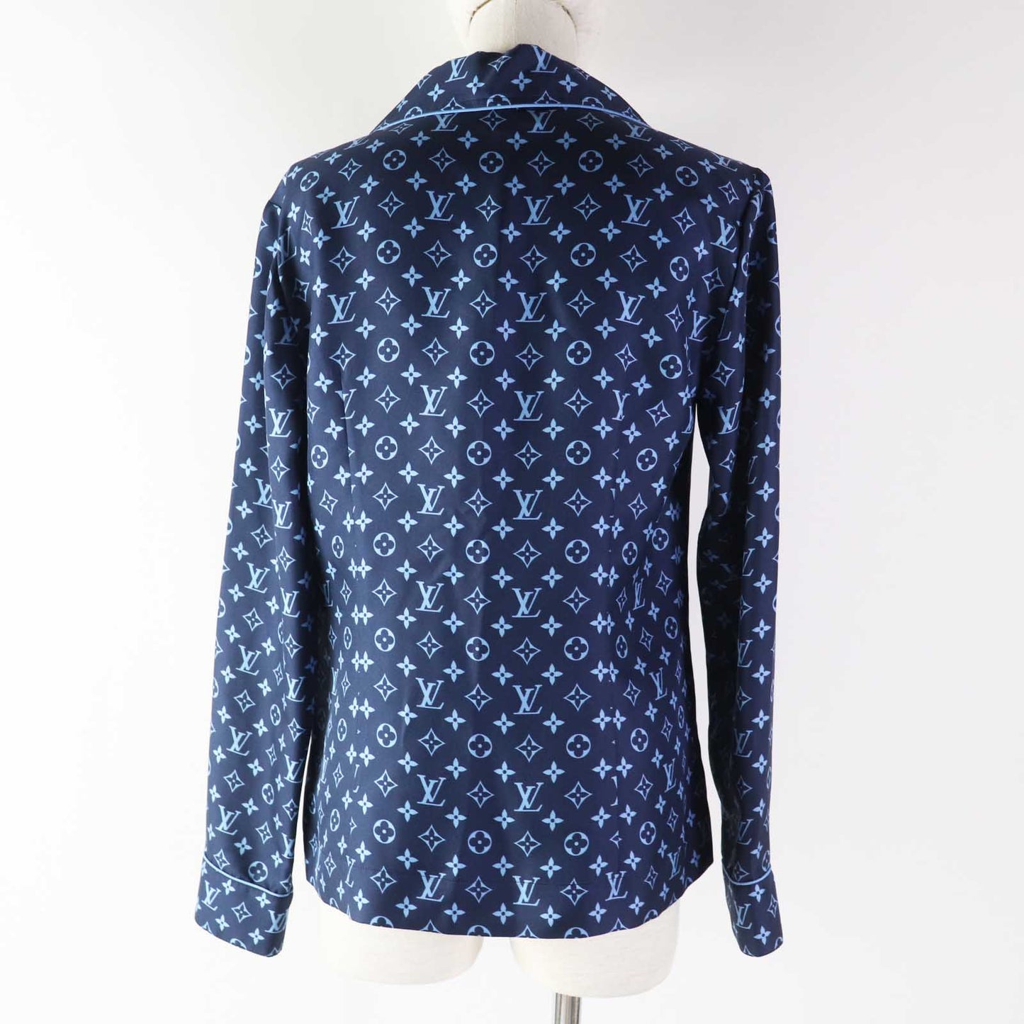LOUIS VUITTON Long sleeve shirt Outer: 100% silk, Lining: 100% silk Navy light blue Women 34