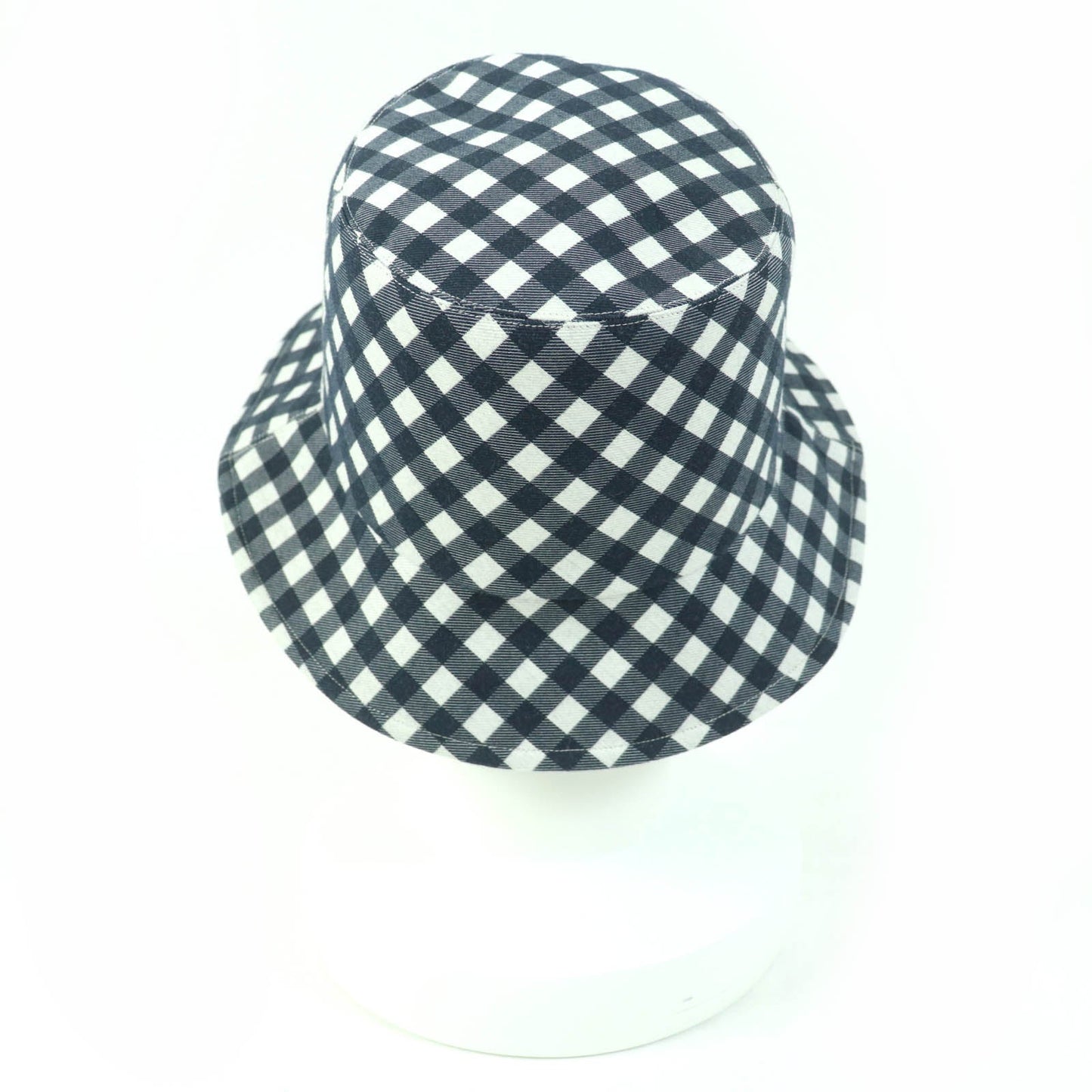 Christian Dior hat 22VIC923I130 Main: 49% polyester, Main: 46% cotton, Main: 5% polyurethane, Lining: 49% polyester, Lining: 46% cotton: 5% polyurethane Navy Ivory Women 56
