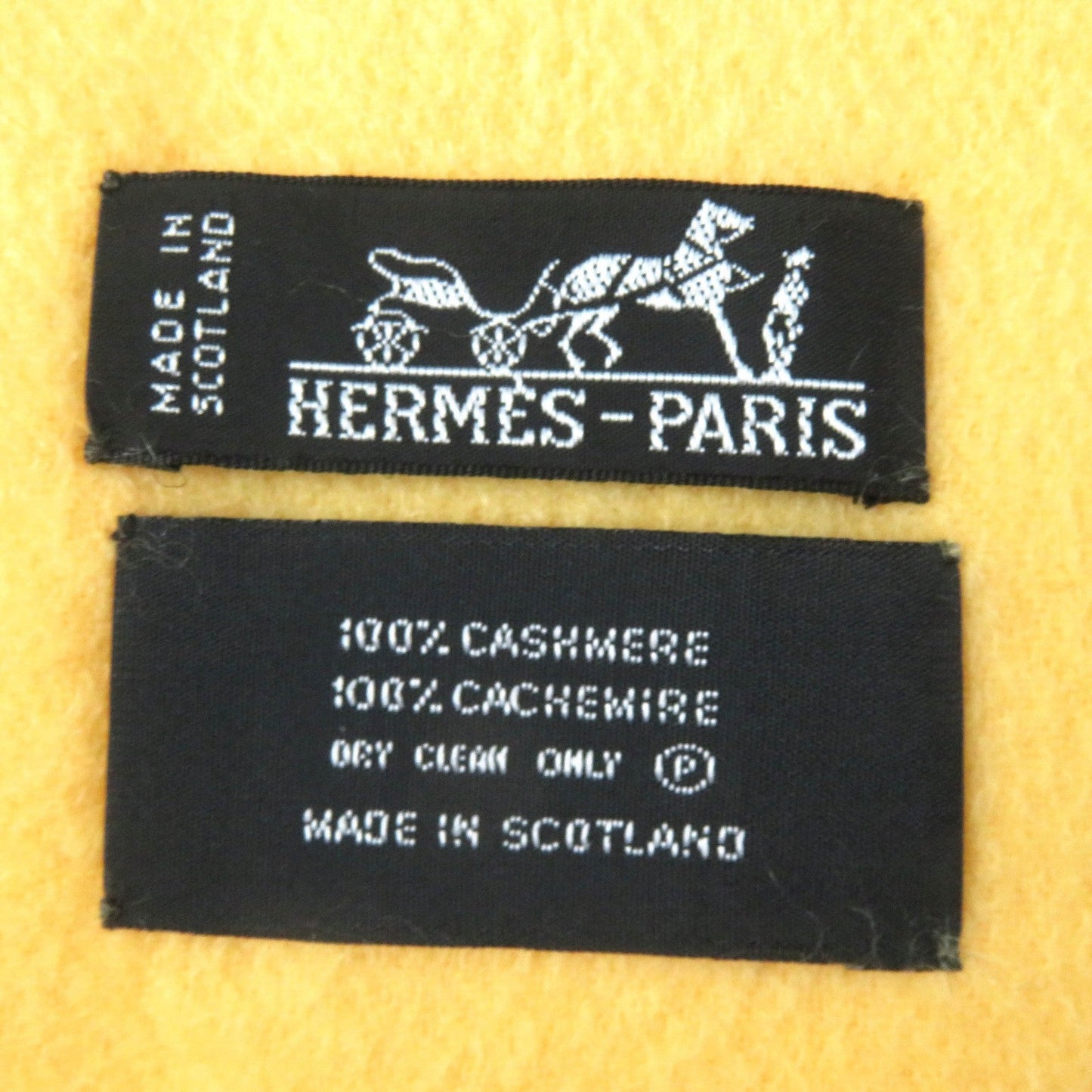 HERMES Stall Main: 100% cashmere yellow Women