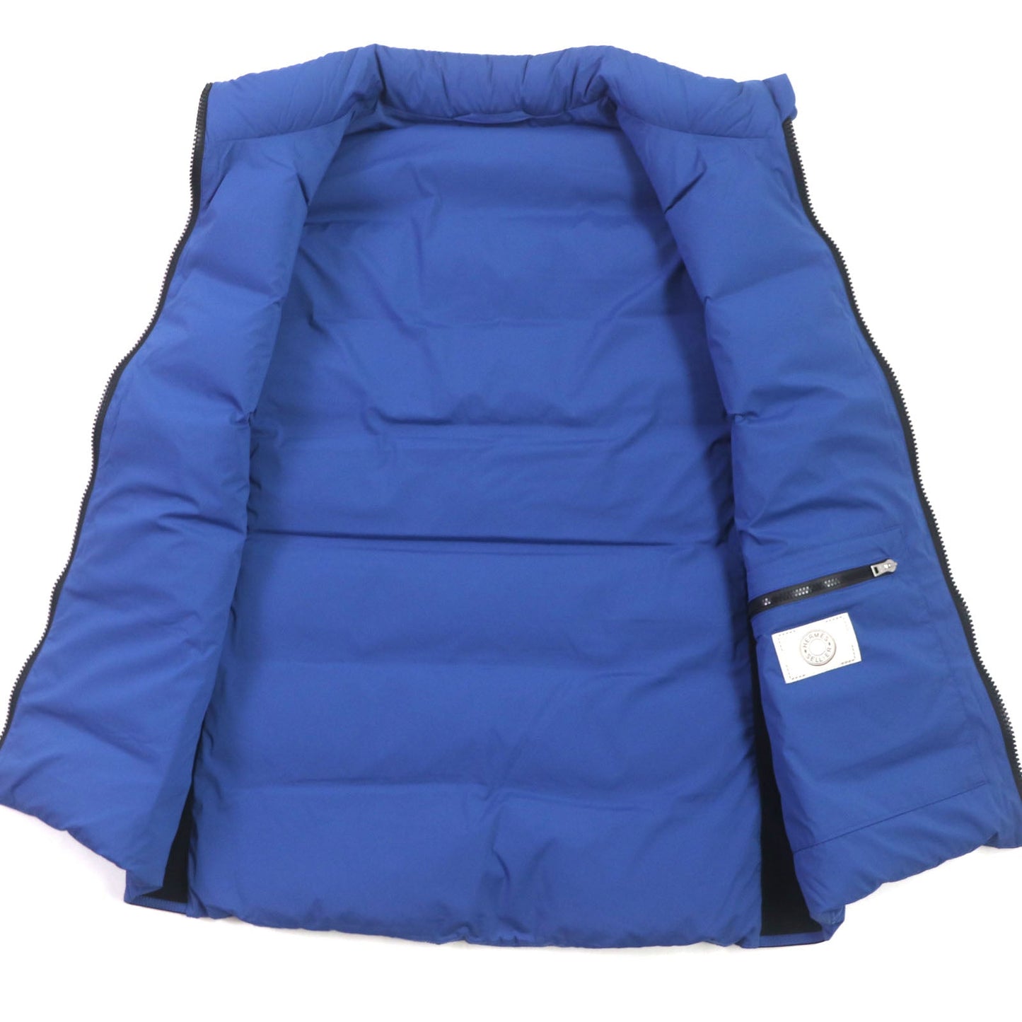 HERMES Down vest Main: 85% nylon, 15% polyurethane, part: 39% polyester, part: 32% nylon, part: 29% polyurethane Blue navy mens S