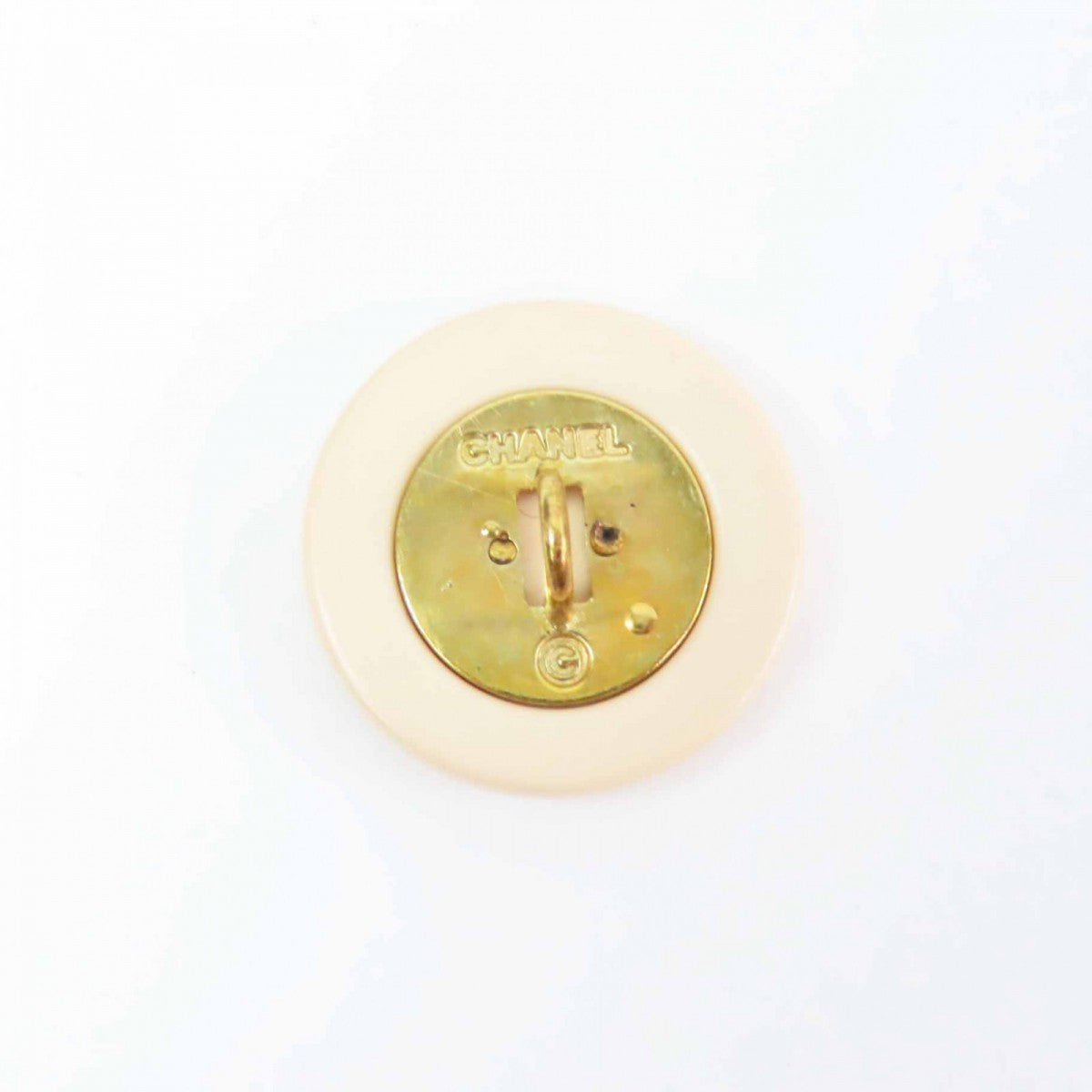 CHANEL Other fashion goods Plastic, Gold Plated beige Buttons, set of 8 Women
