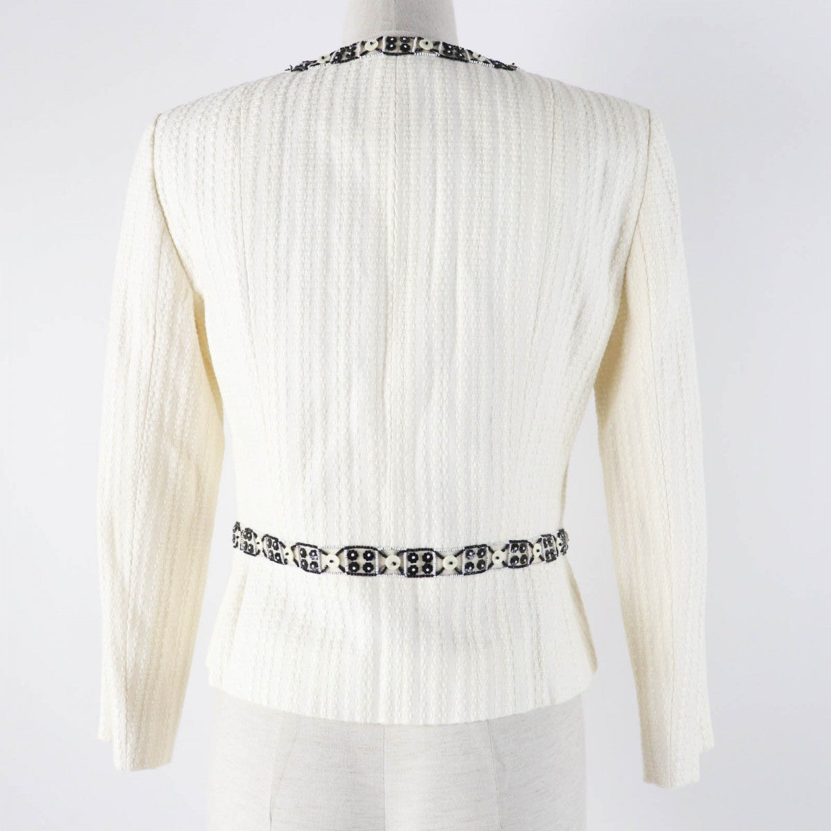 CHANEL Jacket 03P P21247 Outer: 56% cotton, Outer: 44% linen, Lining: 95% silk, Lining: 5% elastane (polyurethane) Ivory black Women 38
