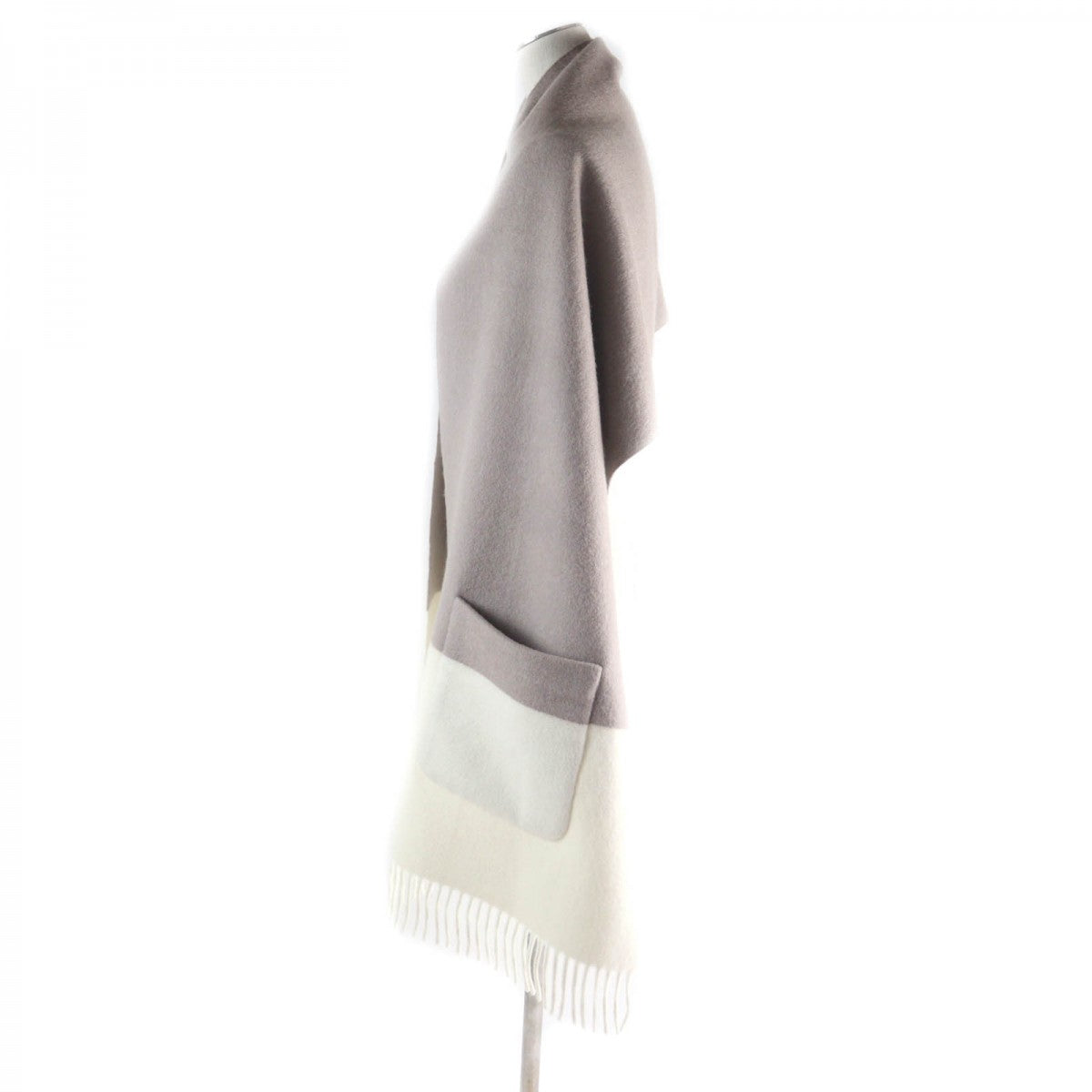 HERMES Stall Main: 100% cashmere, Lining: 100% silk, Part: Sheepskin Greige White Women