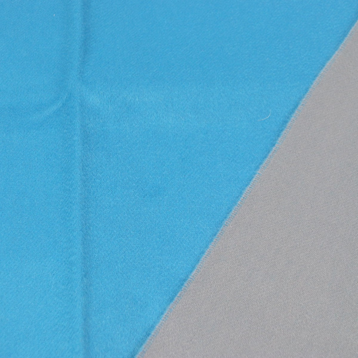 HERMES Scarf Main: 100% cashmere Turquoise Ardoise mens