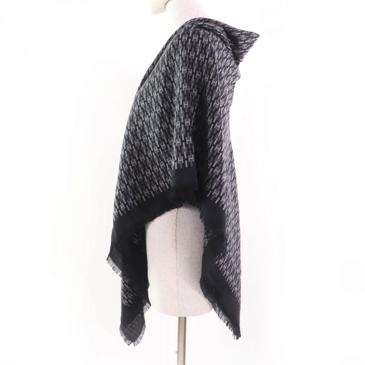 HERMES scarf cashmere Black type