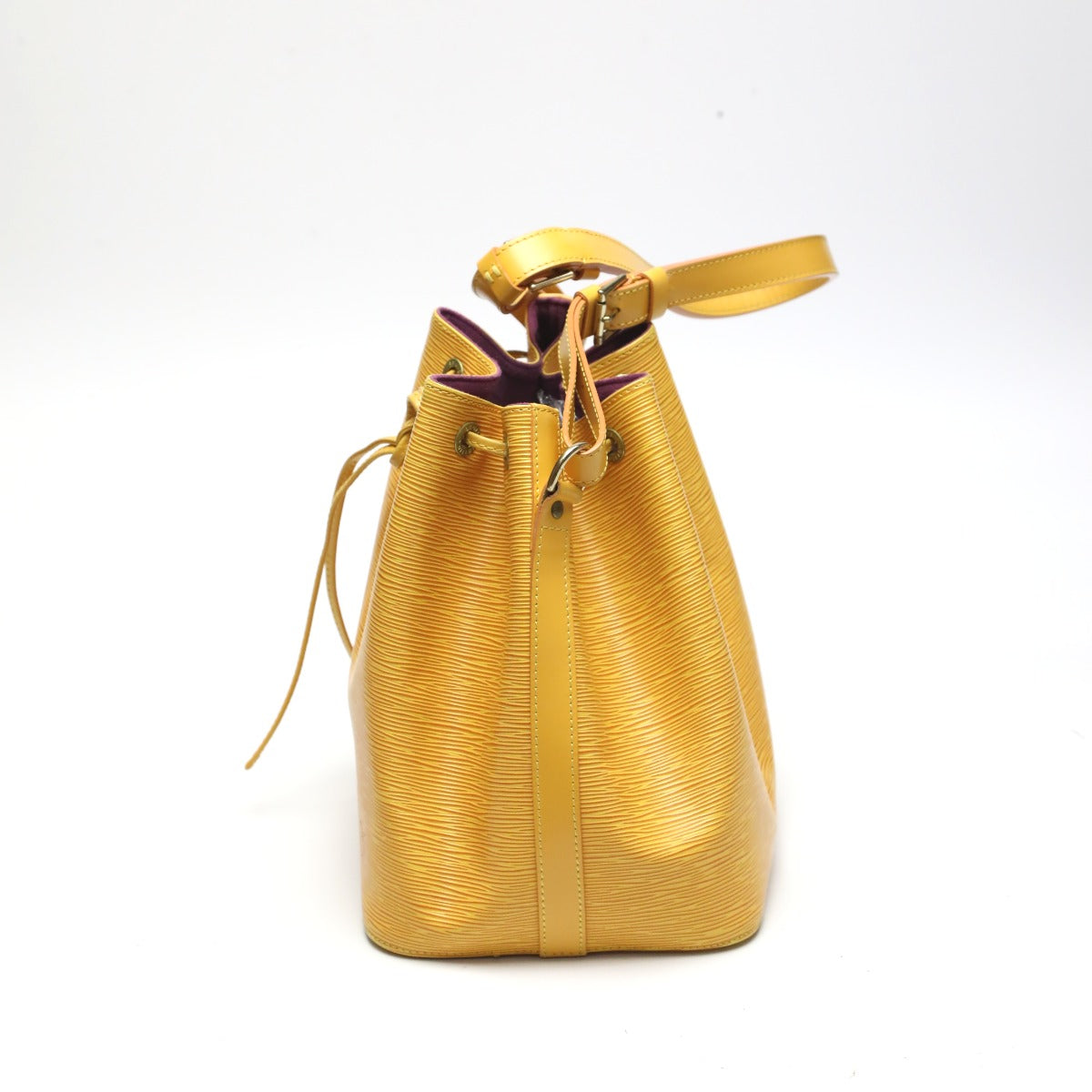 LOUIS VUITTON Shoulder Bag M44109 Epi Leather Tassiri Yellow Drawstring type Shoulder Bag Epi Petit Noe unisex(Unisex)