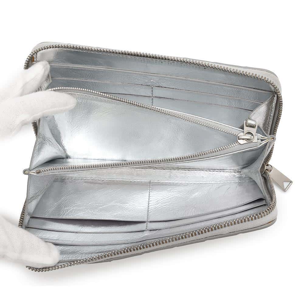 Bottega Veneta INTRECCIATO Zip Around Chozai Cloth Silver Leather