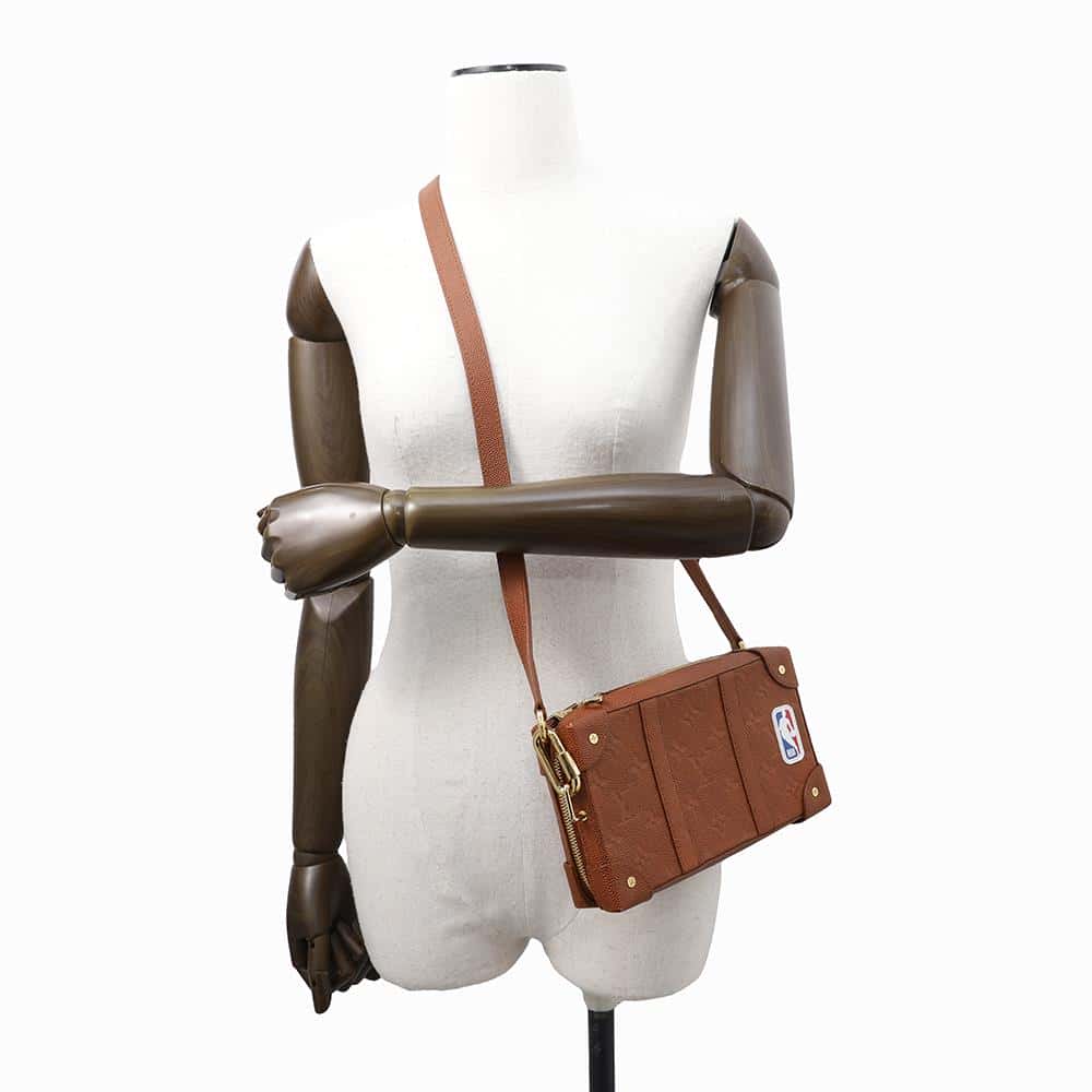 LOUIS VUITTON LVxNBA Soft Trunk BrownM80549 Ballã»Grain Leather Monogramã»Pattern