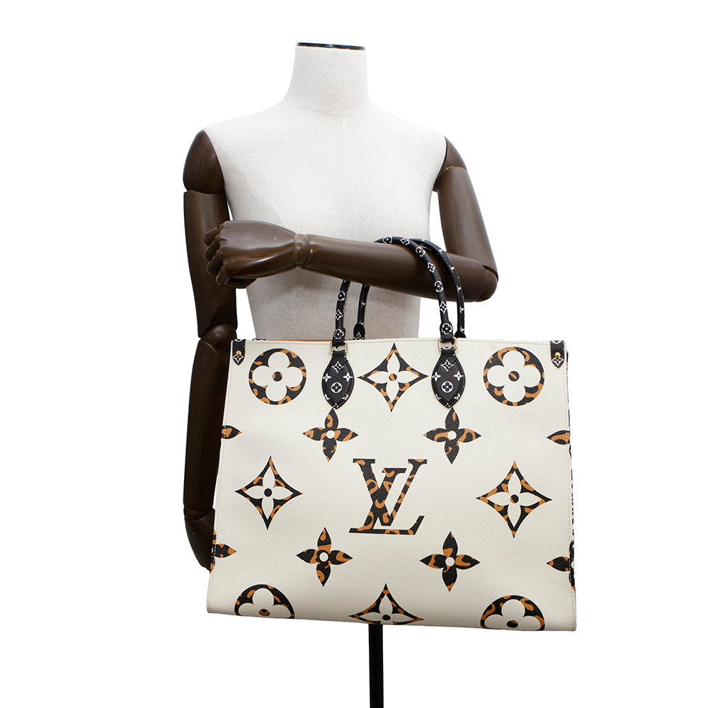 LOUIS VUITTON Onthego IvoireM44675 Monogram / Jungle Size GM