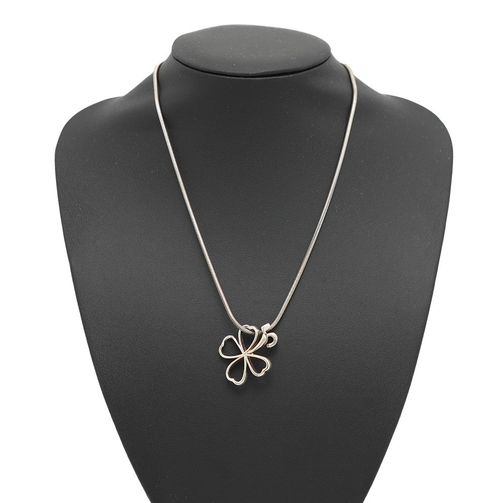 CHANEL Clover motif necklace Silver Sv925