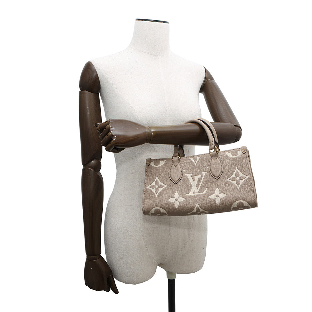 LOUIS VUITTON OnthegoEW Tourterelle/ClaimM23641 Monogram Empreinte Leather Size EW