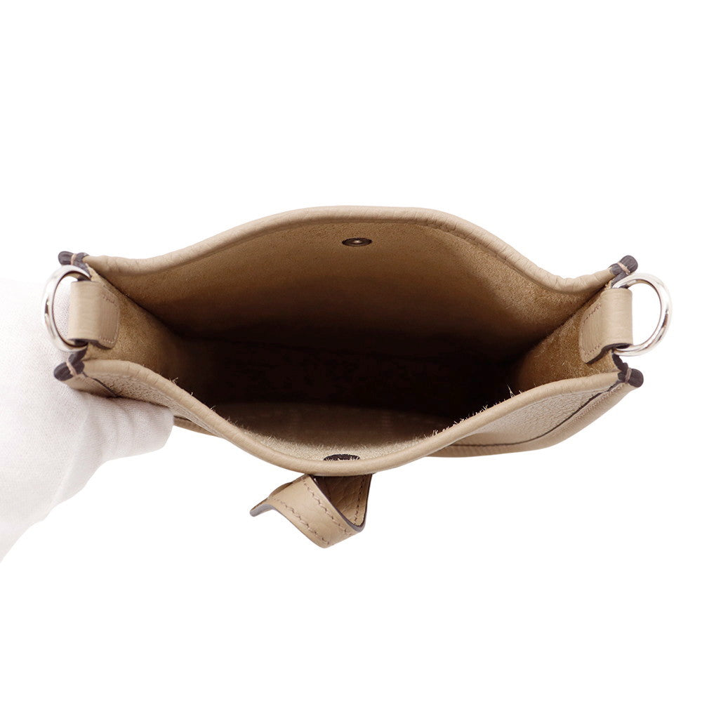 HERMES Evelyne Long Beige Marfa Taurillon Clemence Size TPM