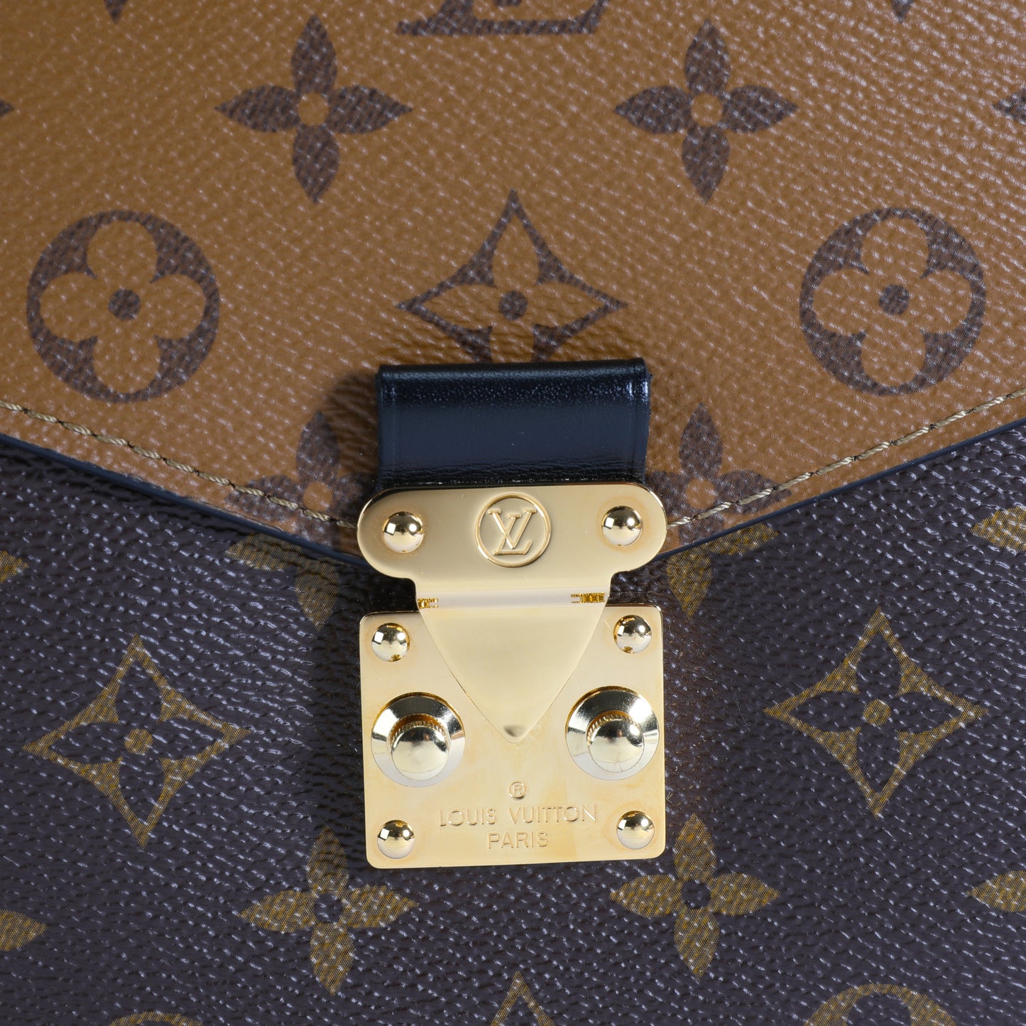 Louis Vuitton Louis Vuitton Monogram Reverse Canvas Pochette Métis