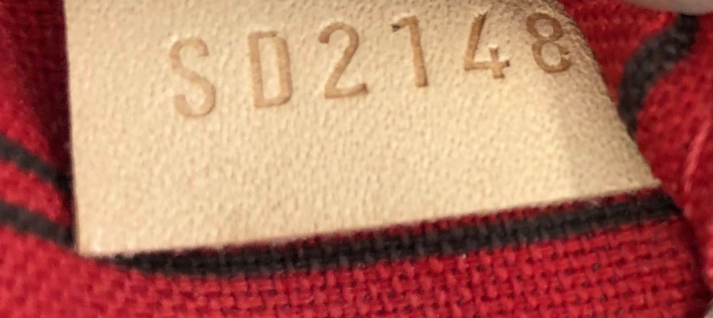 Louis Vuitton Louis Vuitton Monogram Canvas Neverfull MM