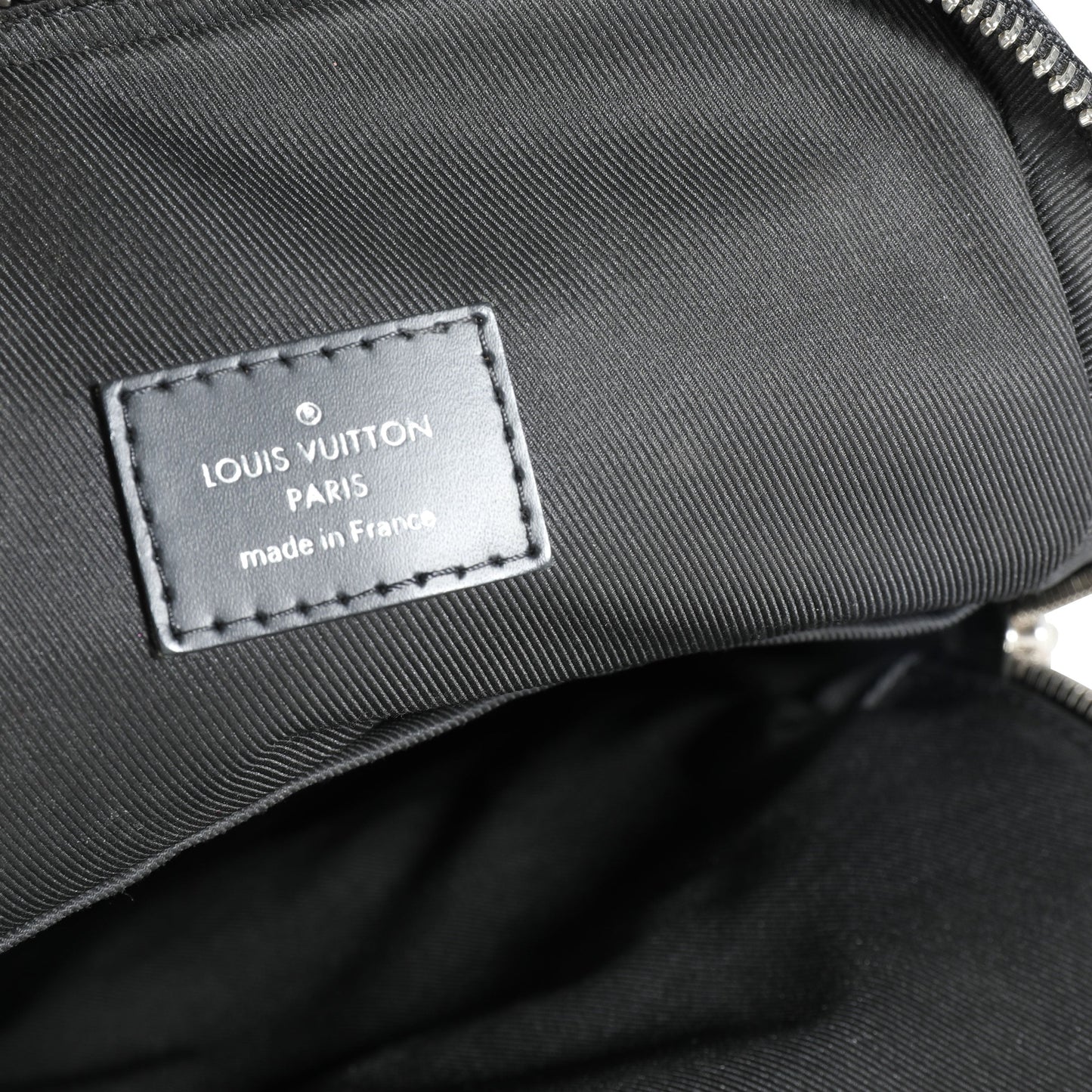 Louis Vuitton Louis Vuitton Damier Graphite Avenue Sling Bag
