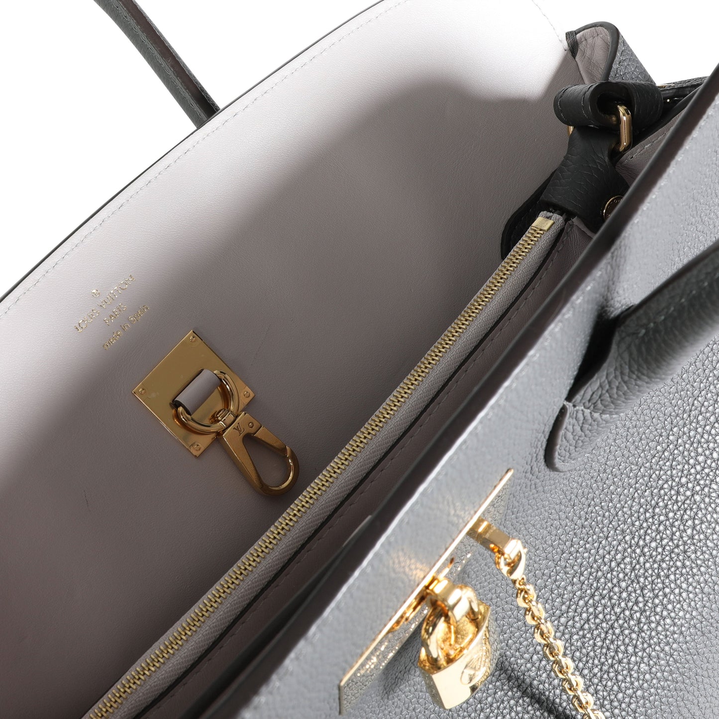 Louis Vuitton Louis Vuitton Etain Veau Nuage Calfskin Leather Milla MM Handbag