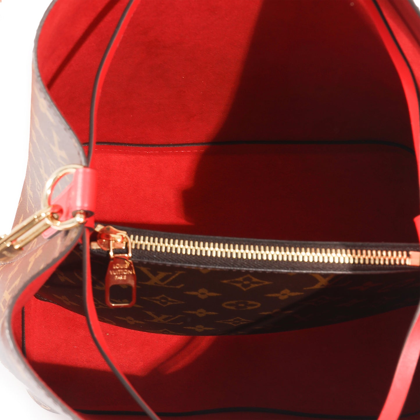 Louis Vuitton Louis Vuitton Monogram Canvas Coquelicot Neonoe MM