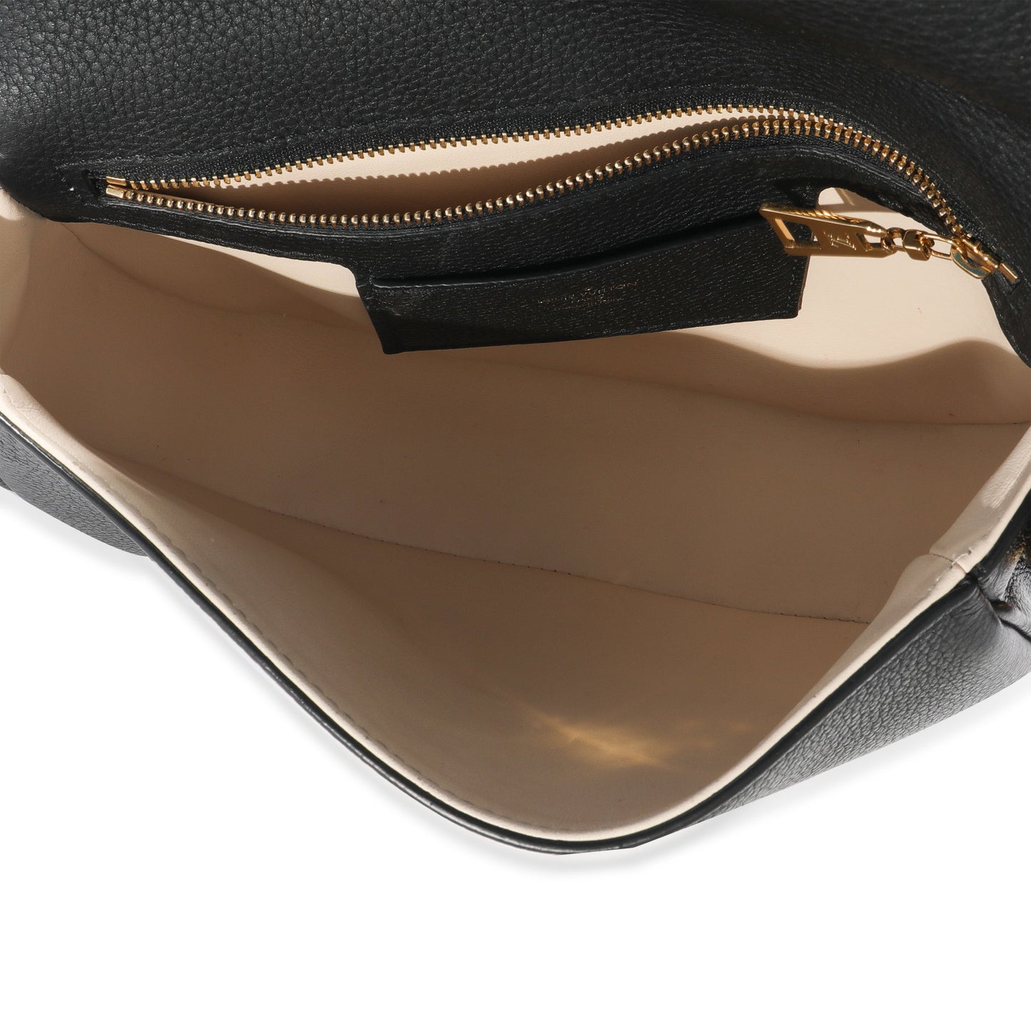 Louis Vuitton Louis Vuitton Black Grained Calfskin LV Pont 9 Soft MM