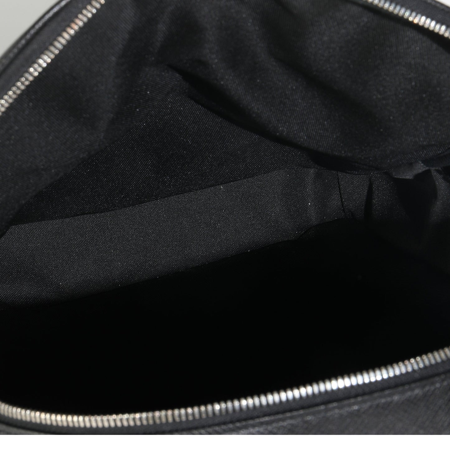 Louis Vuitton Black Taiga Avenue Backpack