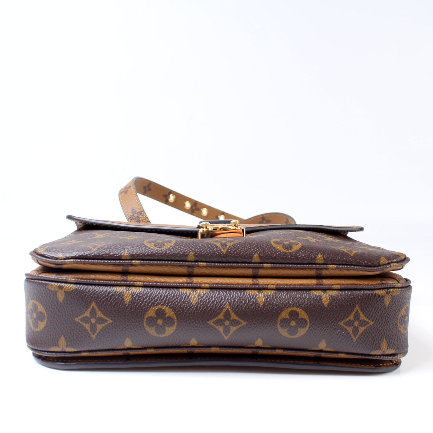 Louis Vuitton Pochette Metis Reverse Monogram