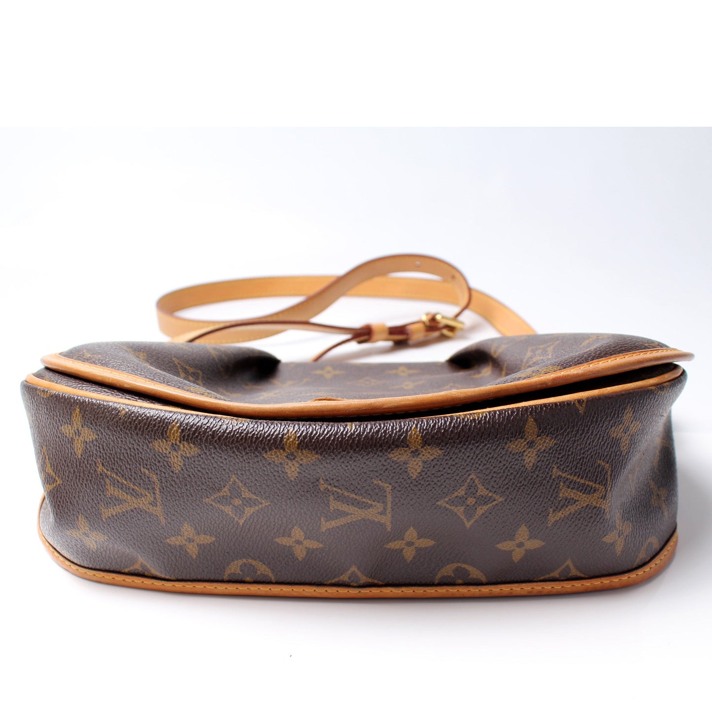 Louis Vuitton Menilmontant PM Monogram