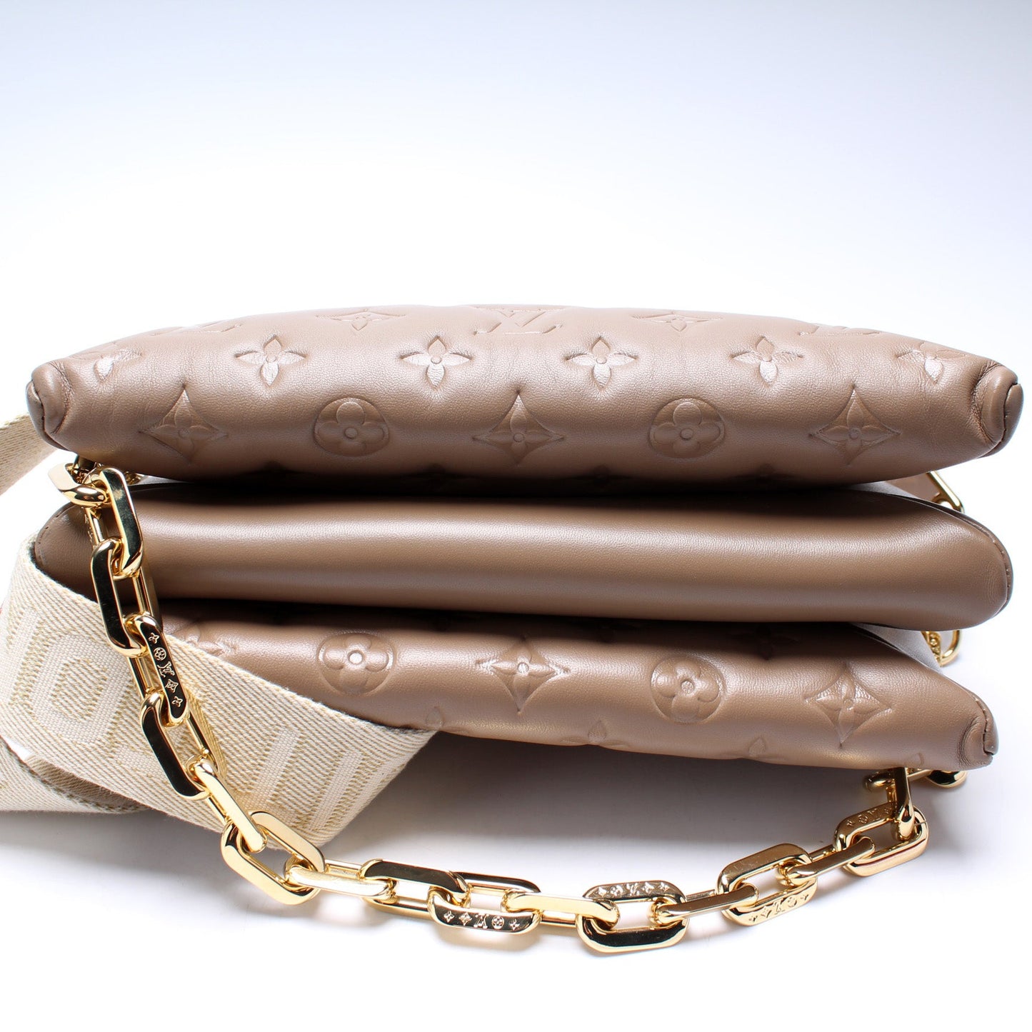 Louis Vuitton Coussin PM Lambskin