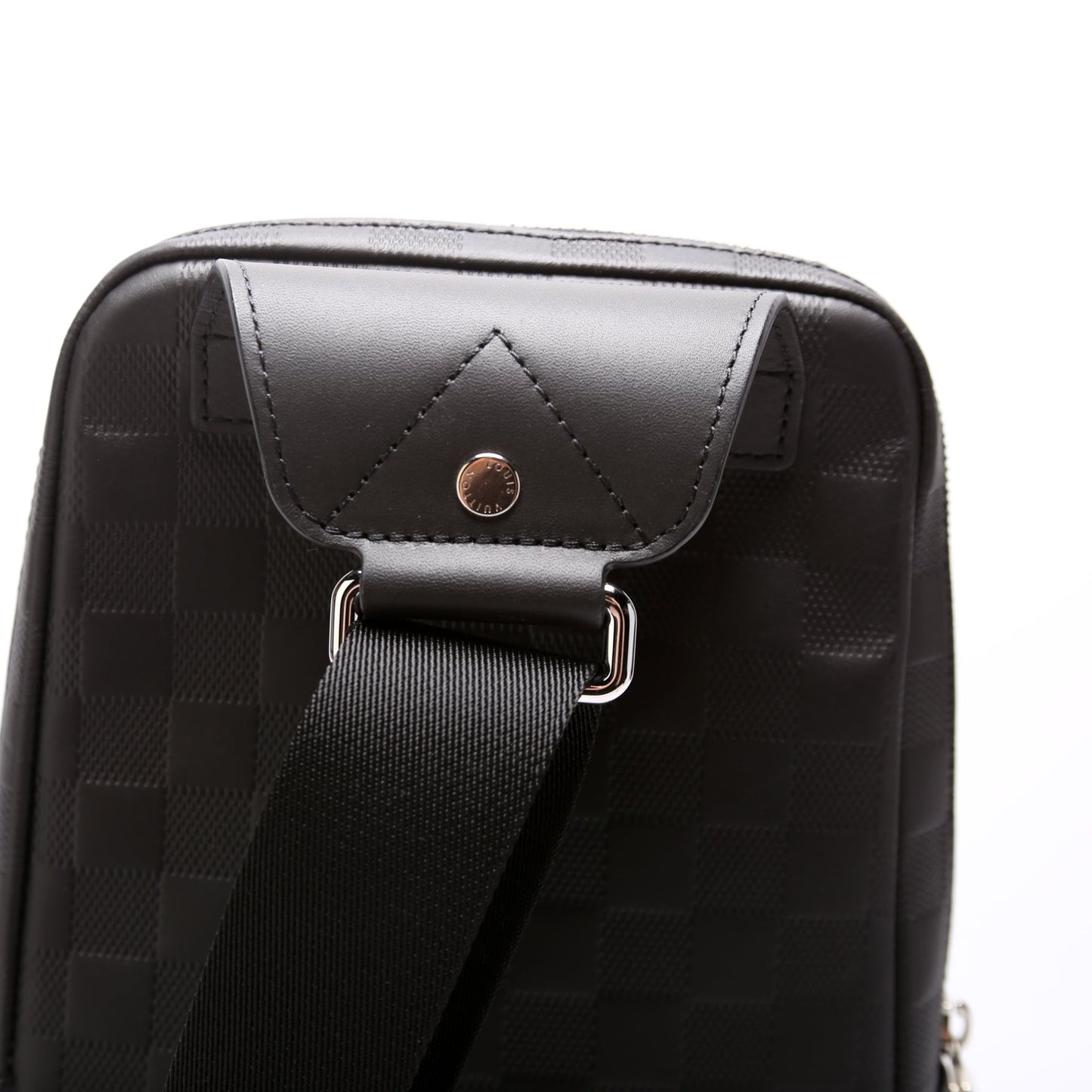 Louis Vuitton Avenue Sling Bag Infini Leather