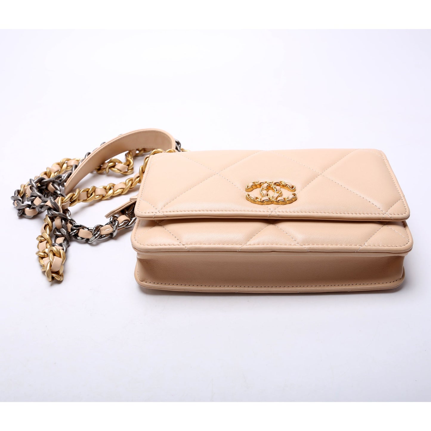 Chanel 19 WOC Quilted Lambskin 31M Bag
