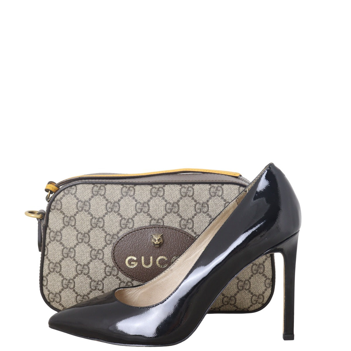 Gucci Neo Vintage GG Supreme Messenger Bag