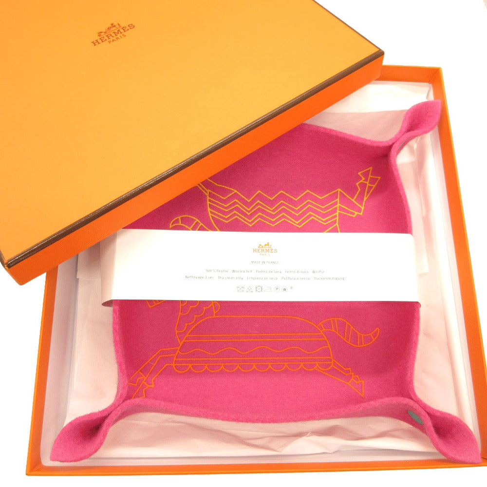 HERMES Other accessories felt Rose fuchsia tray Epope Vidoposh GM unisex(Unisex)