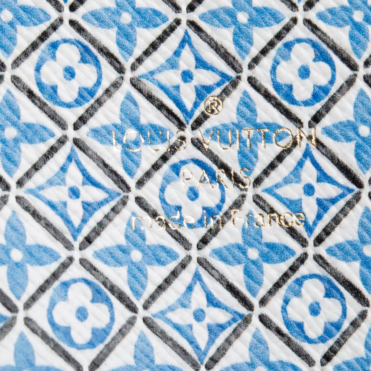Louis Vuitton White Monogram By The Pool Kirigami Pochette GM