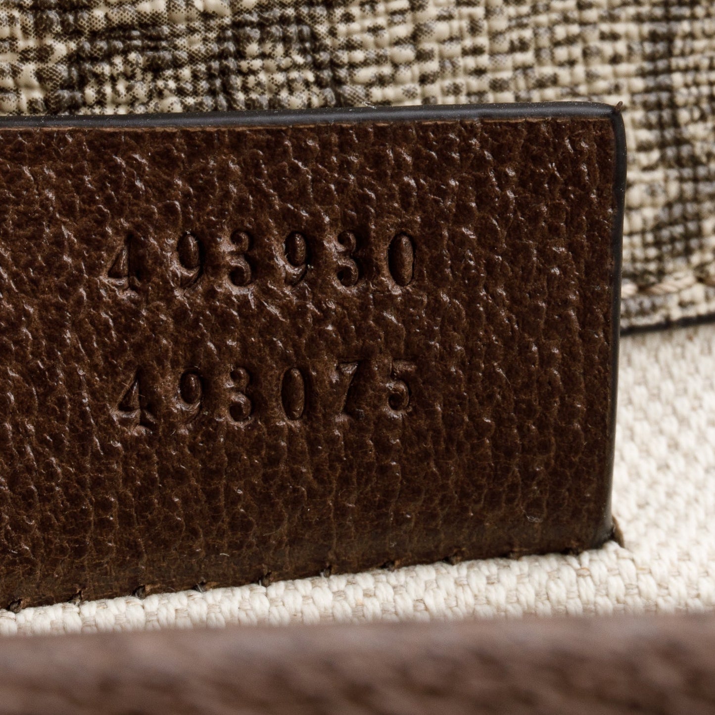 Gucci Neo Vintage GG Supreme Small Belt Bag