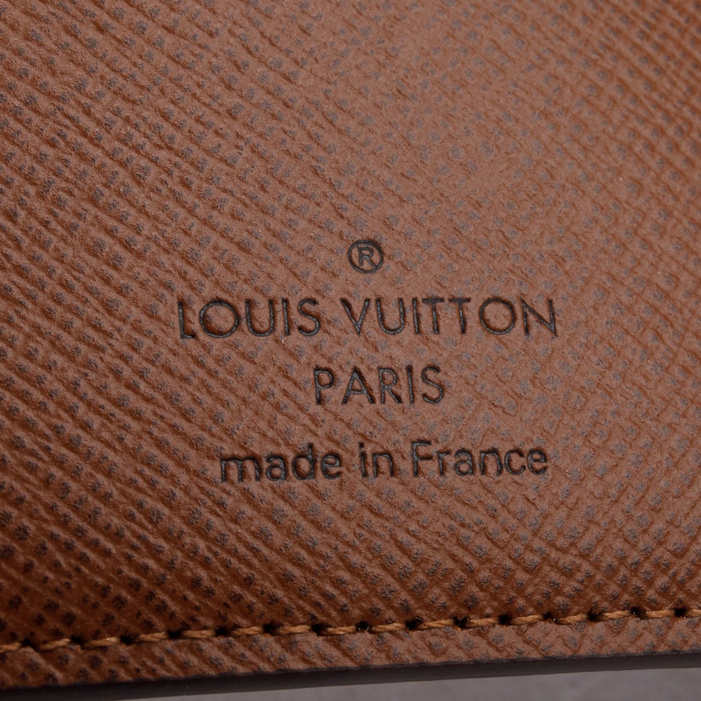Louis Vuitton 2022 Monogram Medium Ring Agenda Cover