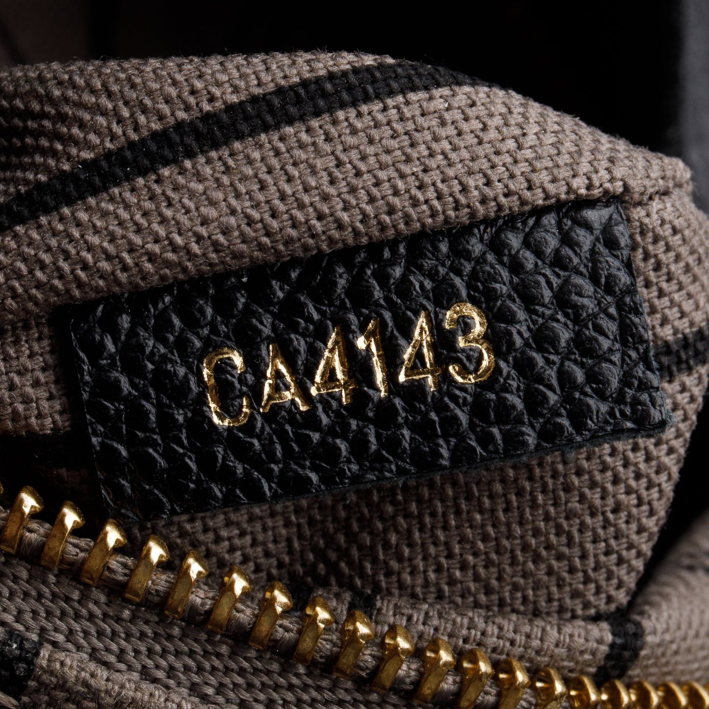 Louis Vuitton Black Empreinte Artsy MM