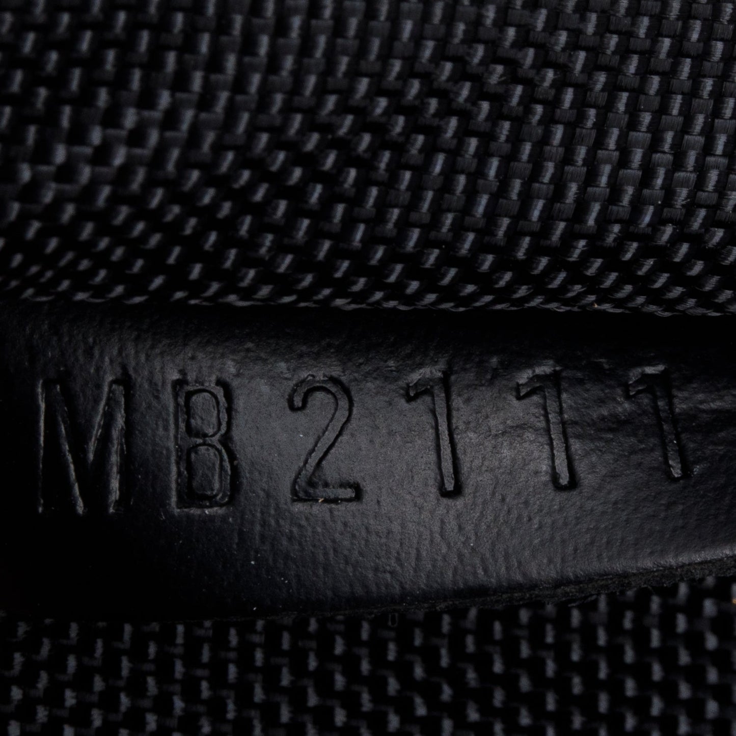 Louis Vuitton Black Taiga Leather Pegase 50