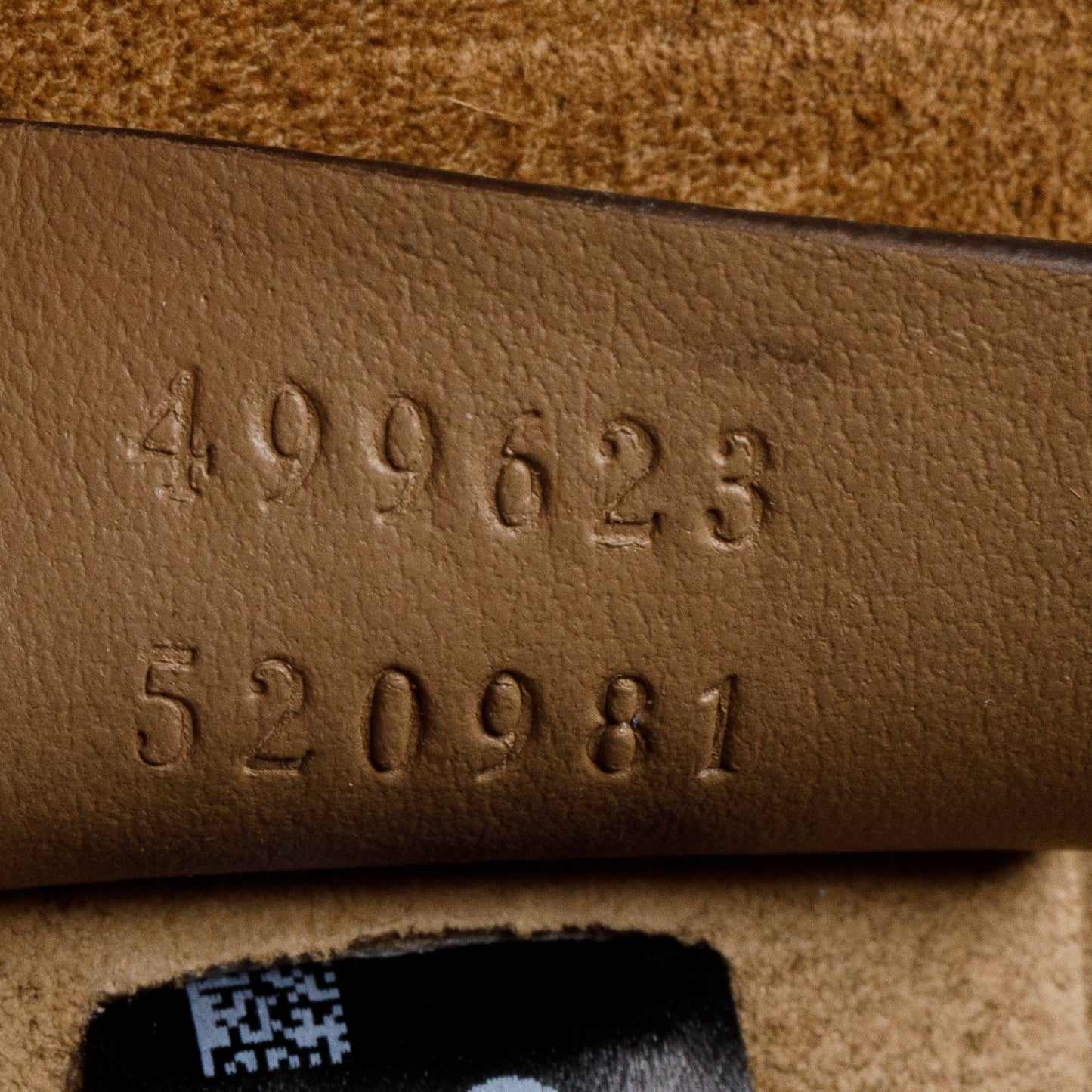 Gucci GG Supreme Small Dionysus Shoulder Bag