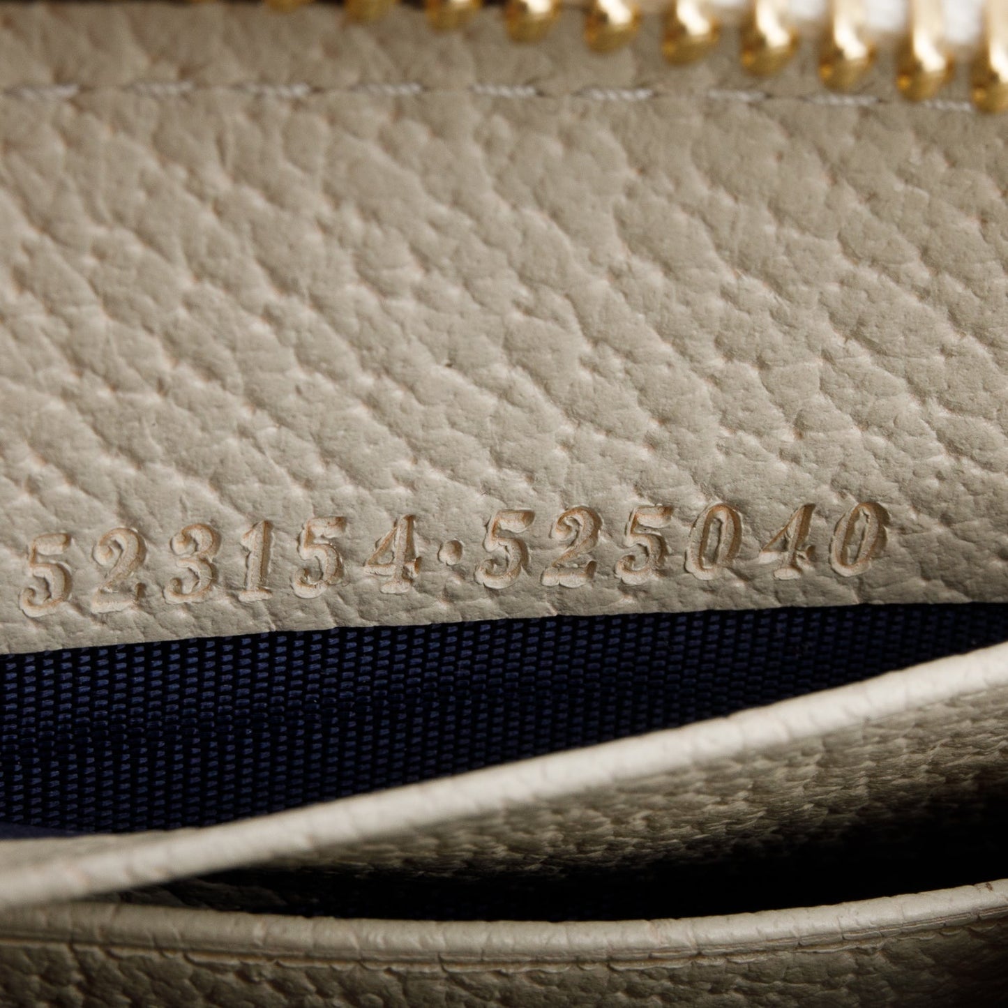 Gucci White Leather Web Ophidia GG Zip Around Wallet