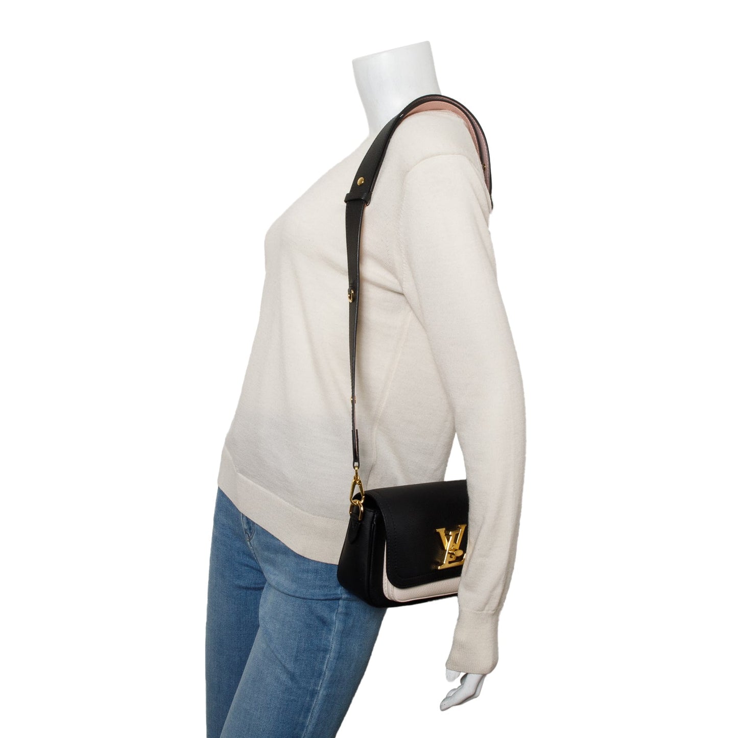 Louis Vuitton 2022 Black Grained Calfskin Lockme Tender
