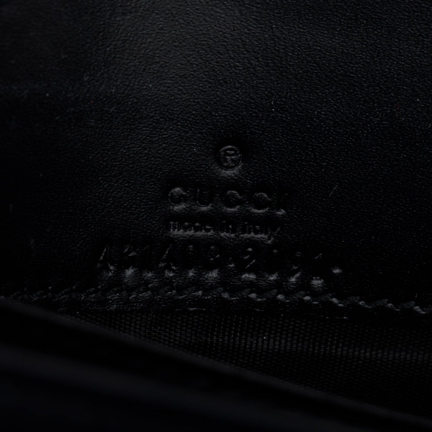 Gucci Black Guccissima Signature Bow Wallet on Chain