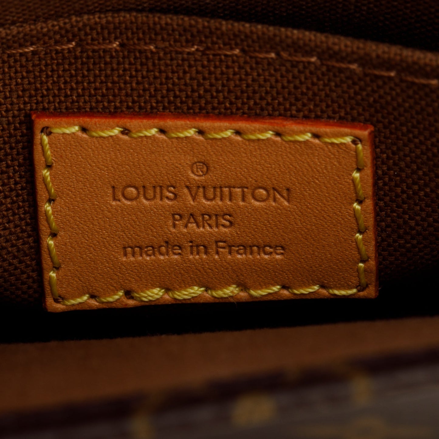 Louis Vuitton 2020 Monogram Petit Sac Plat