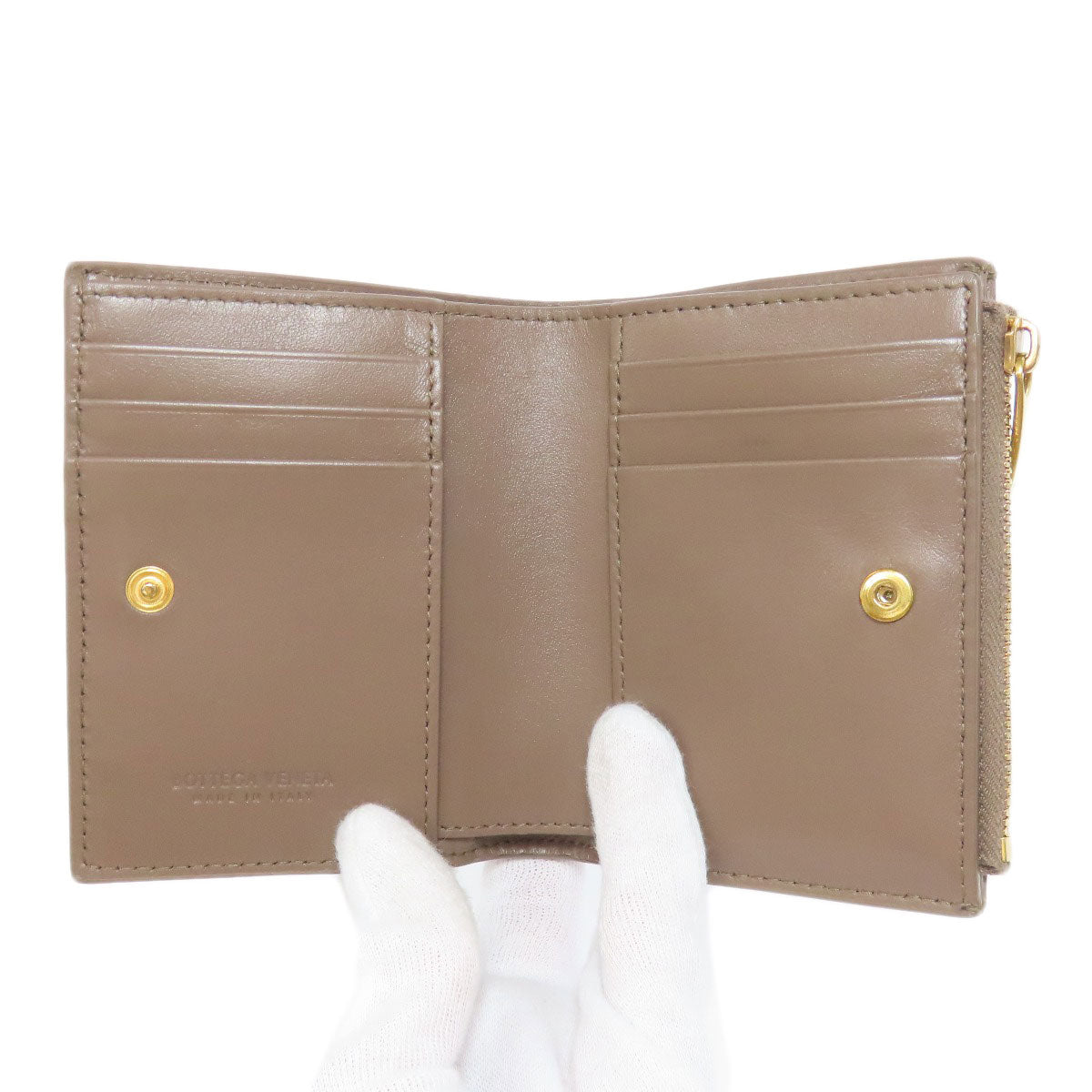 BOTTEGAVENETA Bifold Wallet leather Brown cassette Women