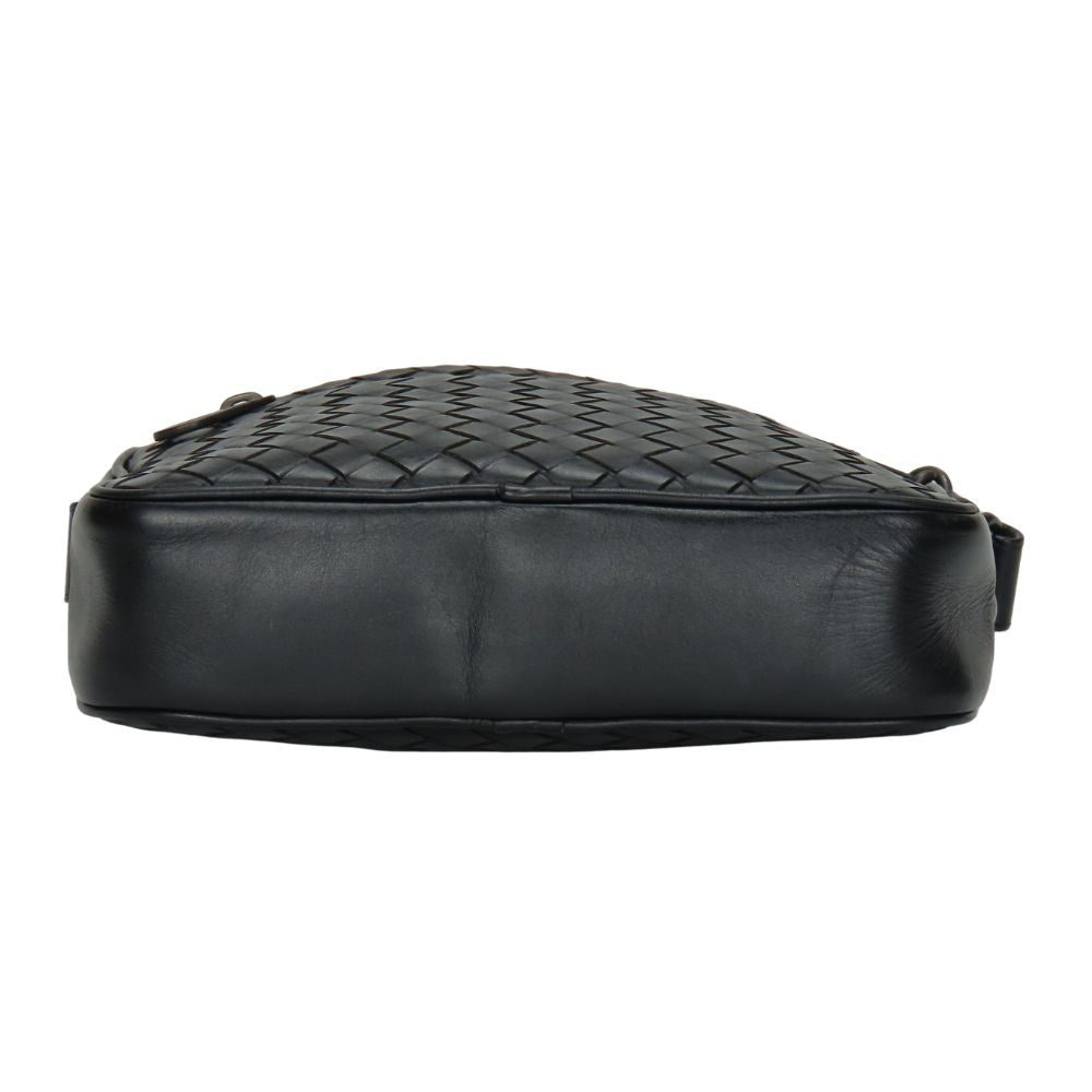 BOTTEGAVENETA Shoulder Bag leather black INTRECCIATO unisex(Unisex)