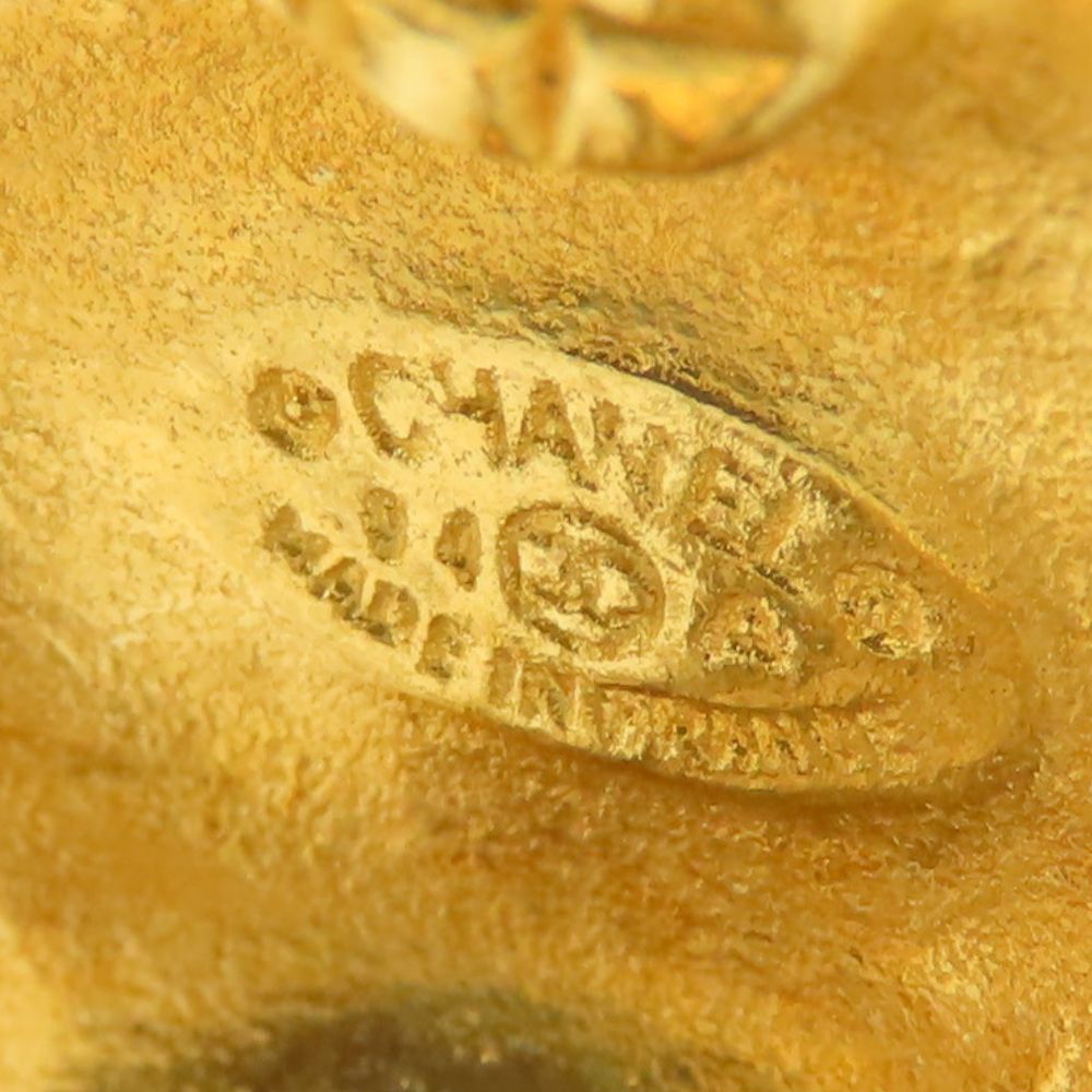 CHANEL Earring metal gold