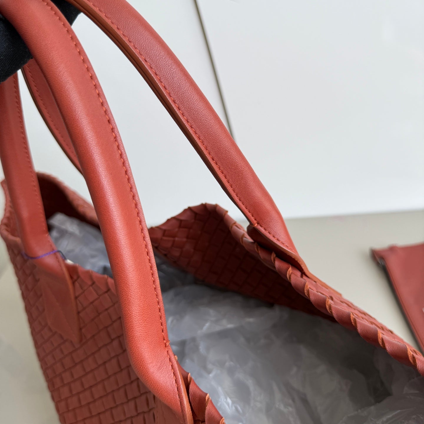 Bottega Veneta Cabat Maxi Intreccio Leather Tote Bag Brick Red 50cm