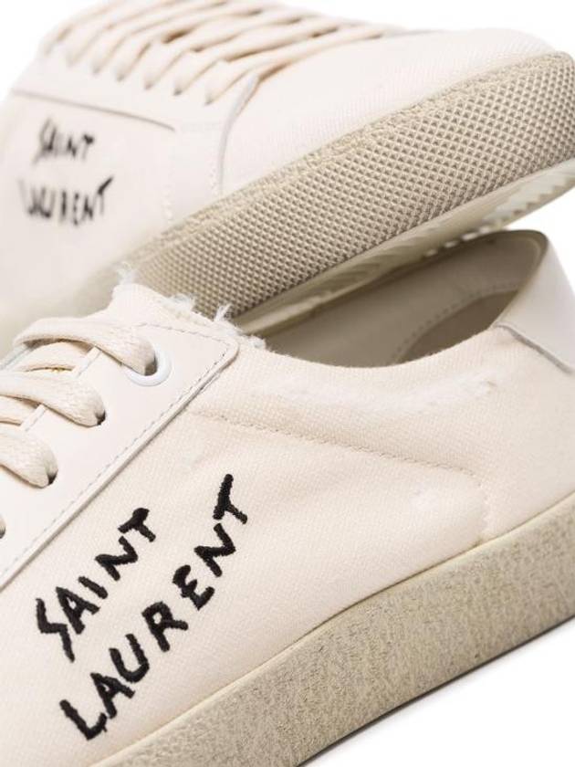 Luxury Saint Laurent Trending 2025 Court Classic SL/06 Sneakers Cream