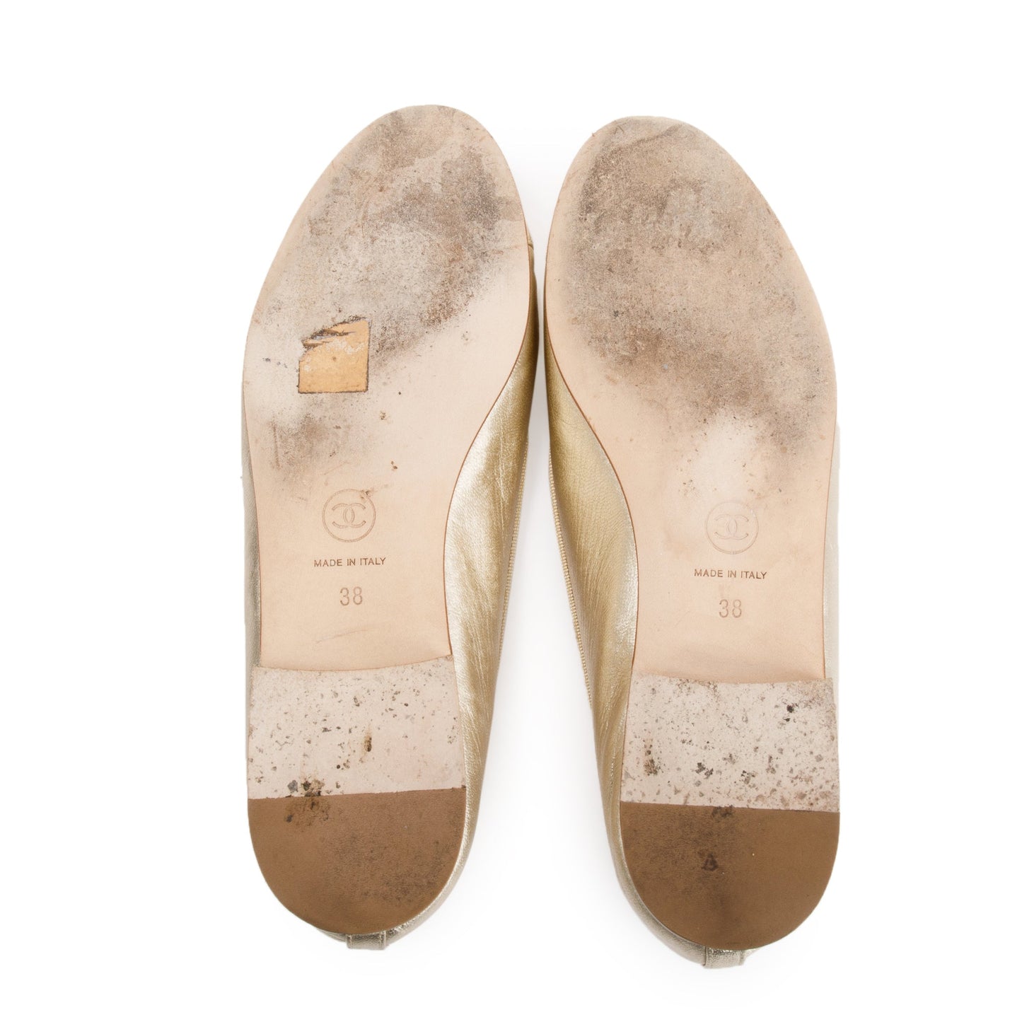 Chanel Gold Lambskin Interlocking CC Logo Flats, Size 38