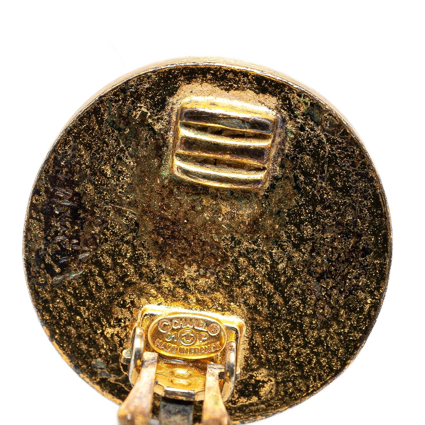 Chanel Gold Plated CC Clip On Earrings (SHG-lLSLqx)