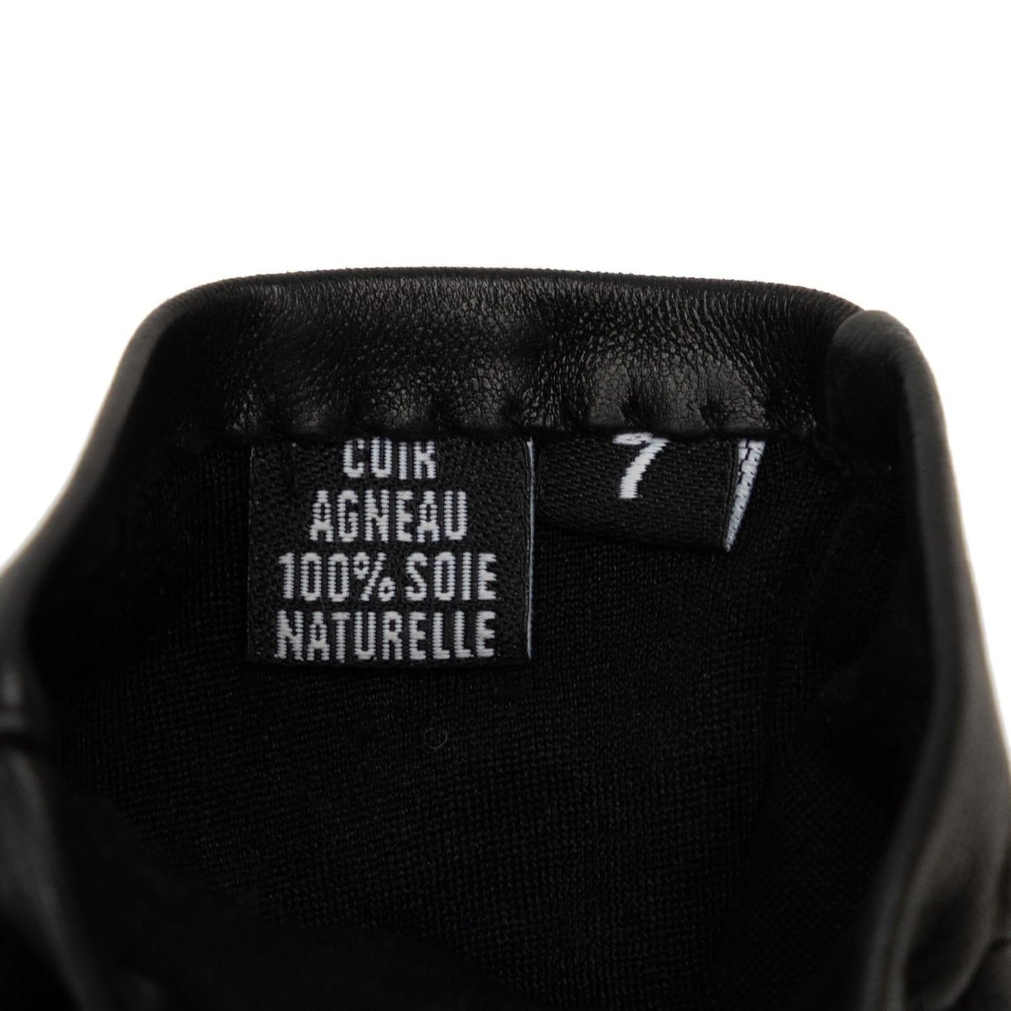Chanel Lambskin CC Chain Link Gloves (SHG-jpfARh)