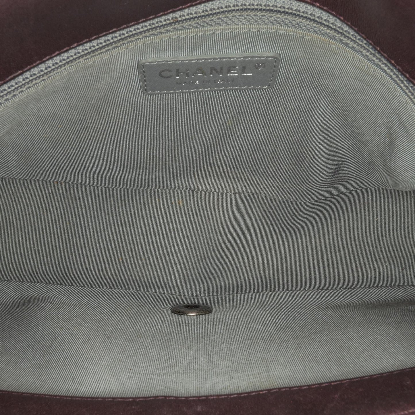 Chanel Medium Patent Coco Boy Flap (SHG-YE0eQ6)